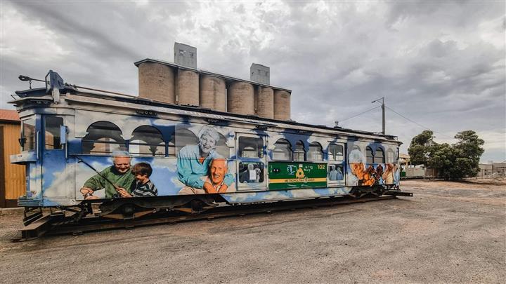 Donald Tram
